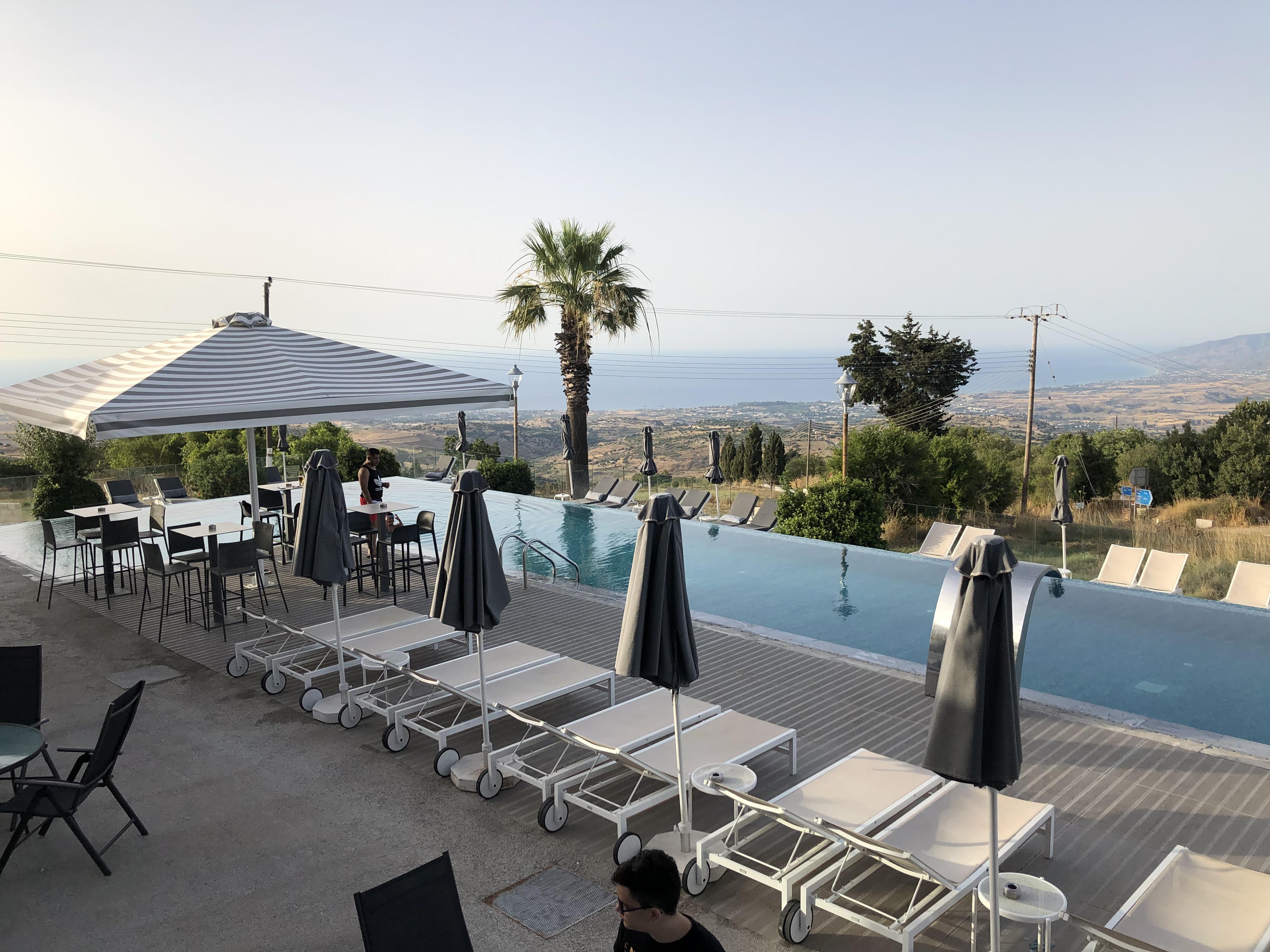 Droushia Heights Hotel Dhrousha Екстериор снимка