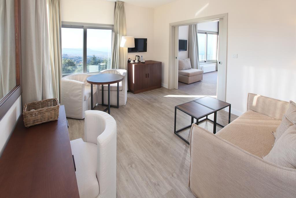 Droushia Heights Hotel Dhrousha Екстериор снимка